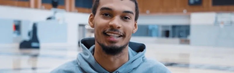 开云官网-队记：文班亚马效法欧洲足球，牵头为主场创建球迷助威专区