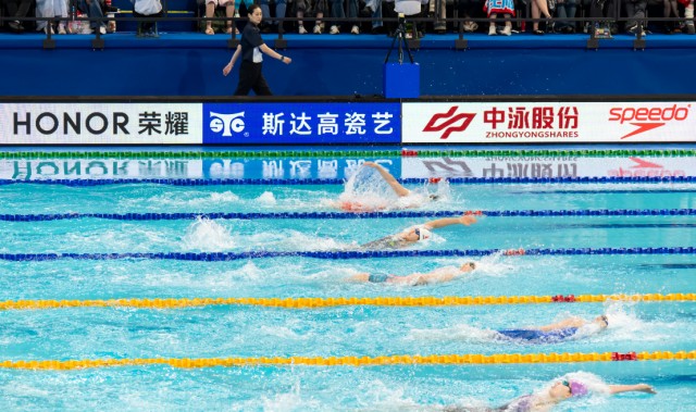 斯达高瓷艺助力2026中国游泳公开赛