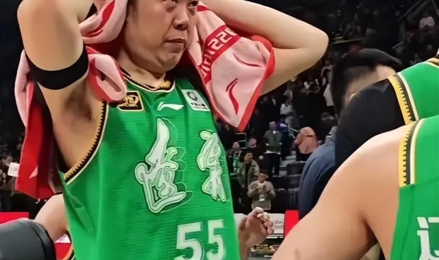 开云登录-真要退役了？辽宁连续官宣却无韩德君动态，李晓旭兼教练准备退役