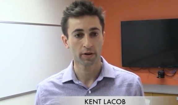 离开父亲的光环！队记：拉科布儿子肯特-拉科布将离开勇士管理层